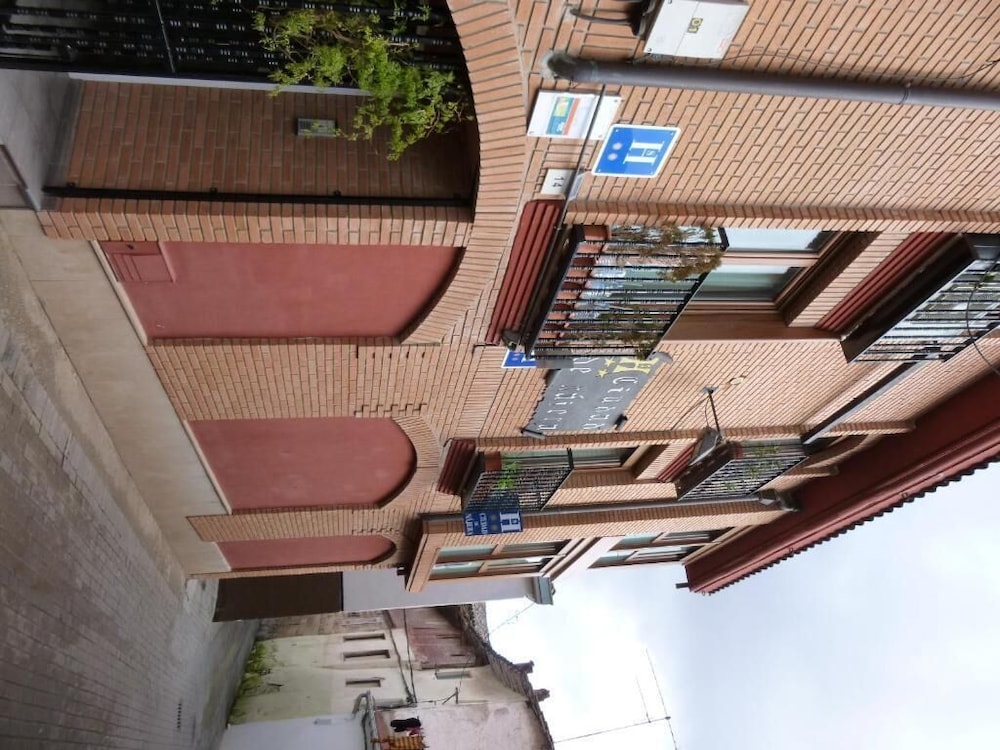 hostal ciudad de najera