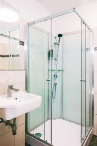 hotel sleepinn volkspark