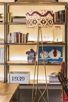 The Corner House,Seville>>Costa De La Luz,3 star