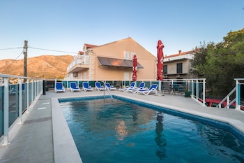 villa voinic