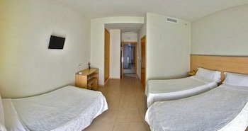 hostal manuela