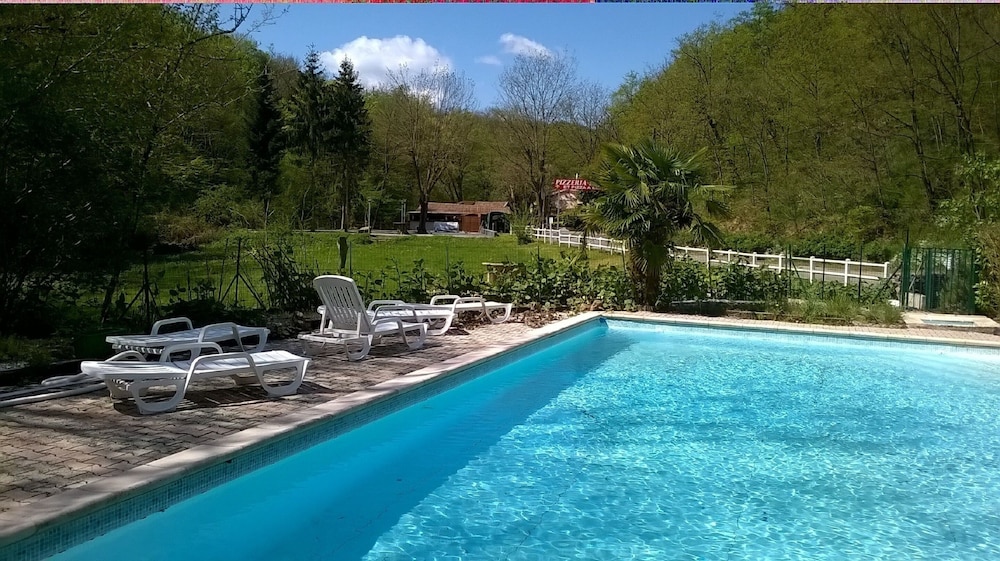 saint genis les ollieres