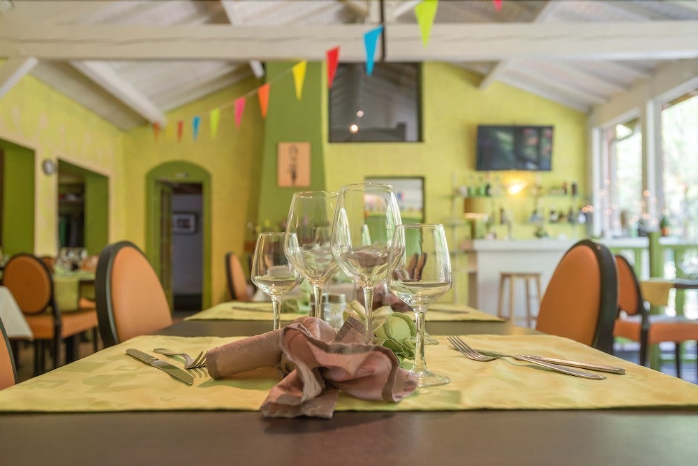 hotellerie de la cascade