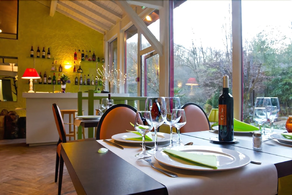 hotellerie de la cascade