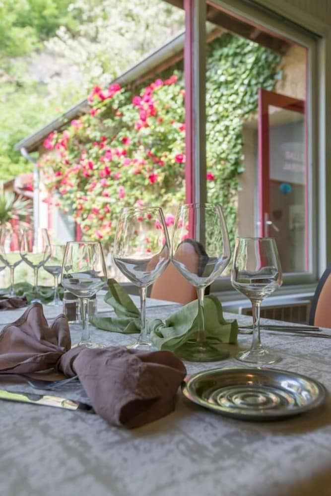 hotellerie de la cascade