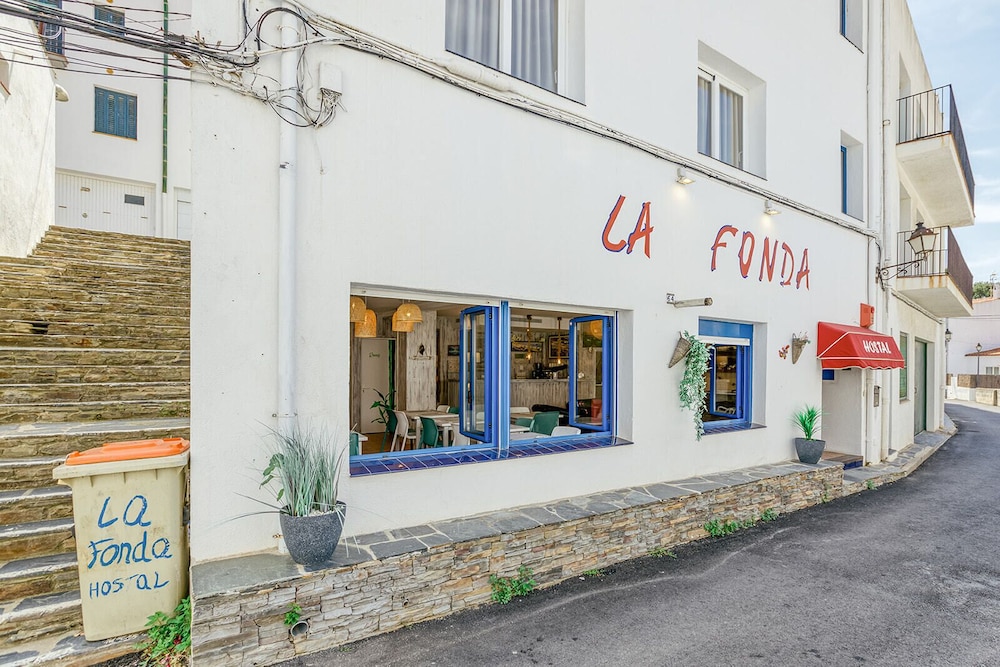 hostal la fonda
