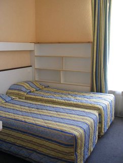 Hotel D'anjou,Near Arc De Triomphe,2 star