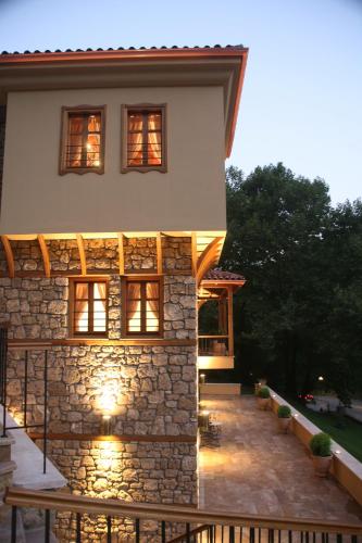 roes suites