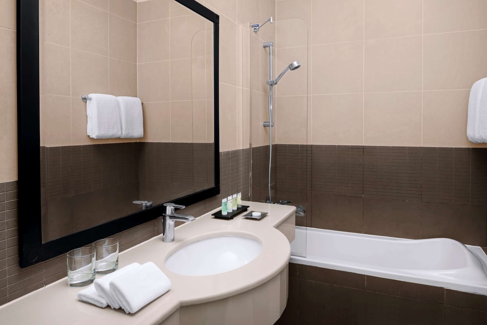 al hamra residence