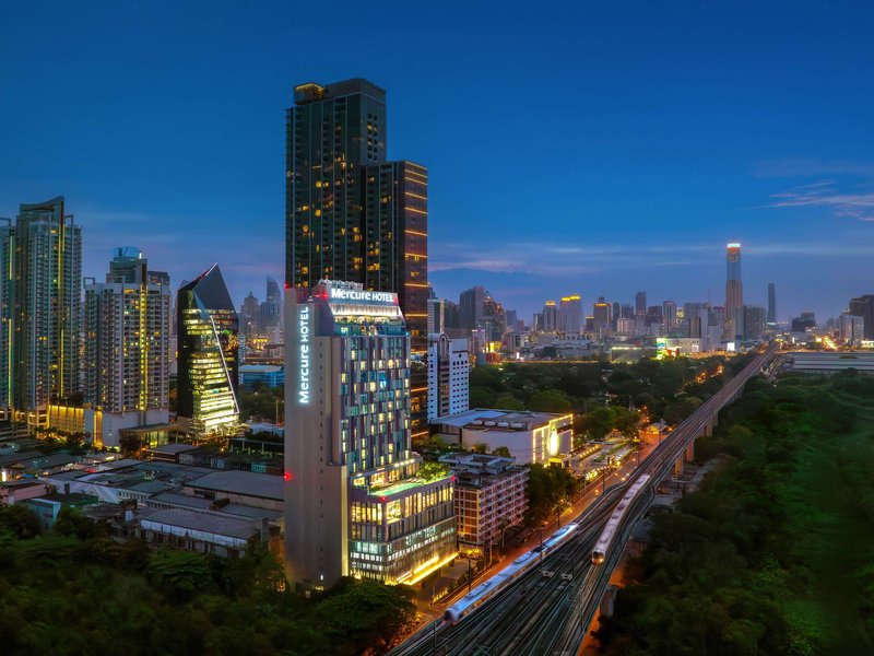 mercure bangkok makkasan