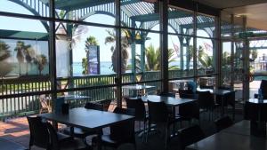 heritage resort shark bay