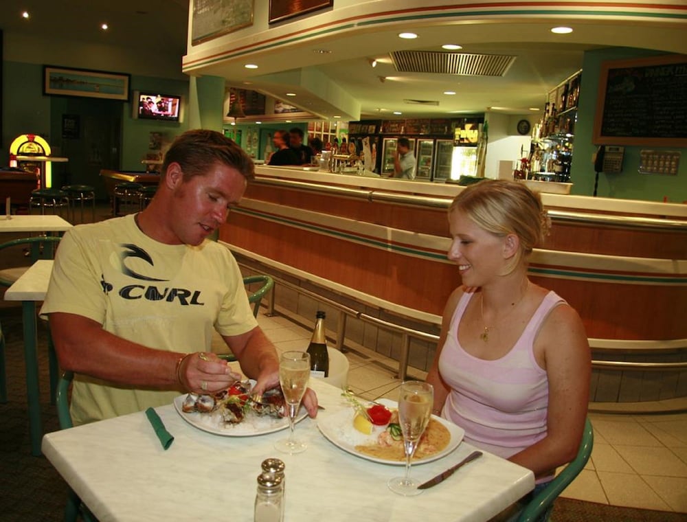 heritage resort shark bay