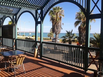 heritage resort shark bay