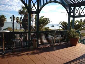 heritage resort shark bay
