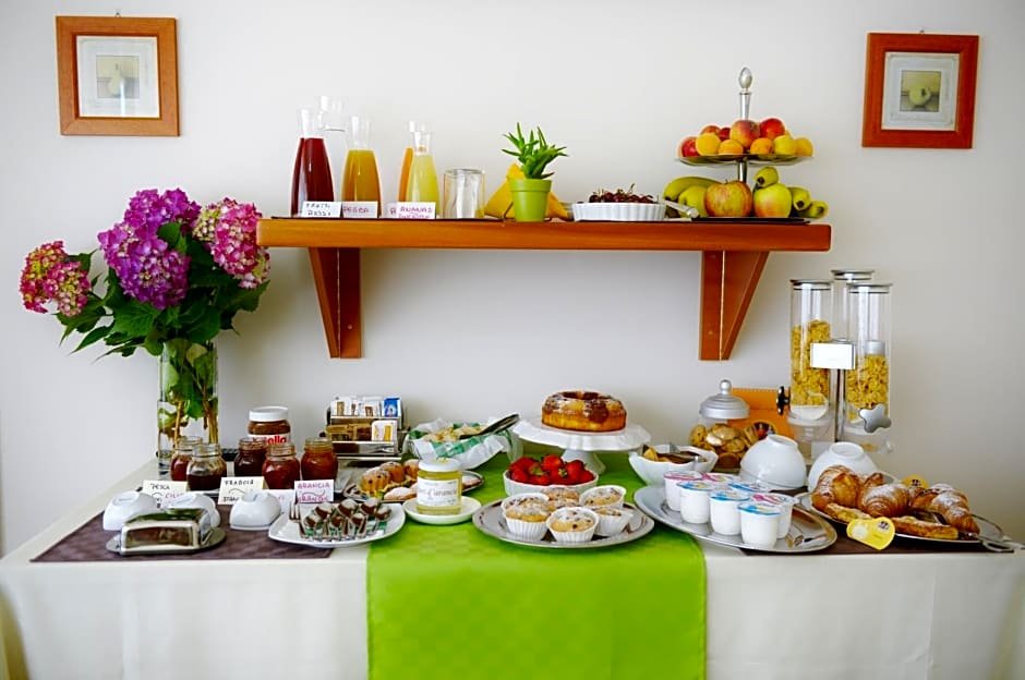 Sweet Home B&B,San Ferdinando>>Calabria,3 star
