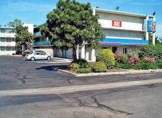 Motel 6 Denver Central,Colorado>>Denver,2 star
