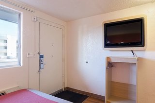 motel 6 denver central