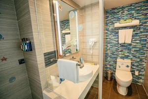 holiday inn express yingkou onelong plaza by ihg