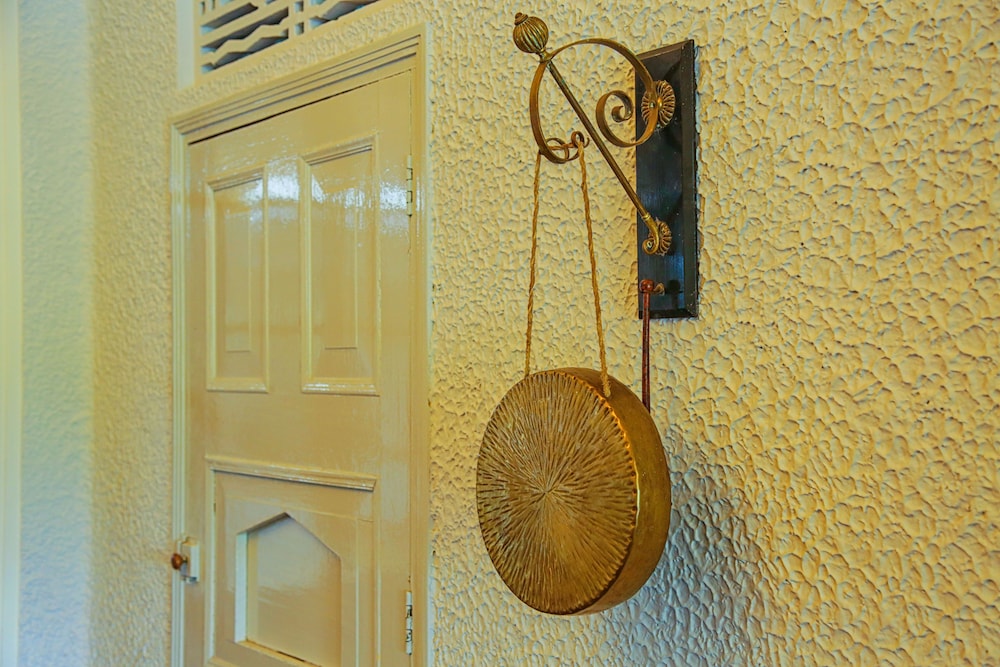 castle hill bungalow