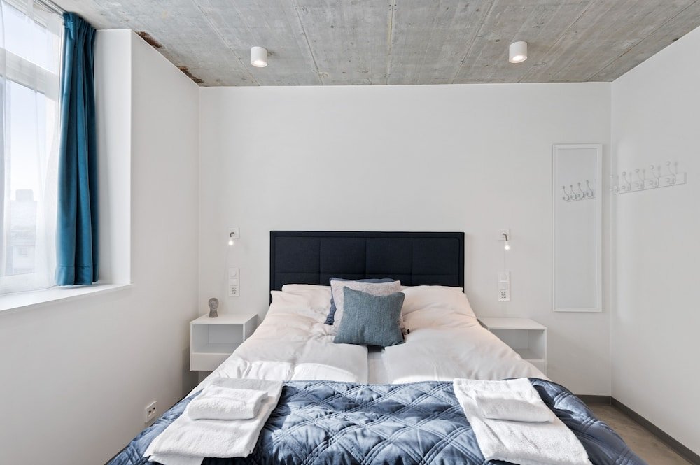 systra hotel apartments sj holt