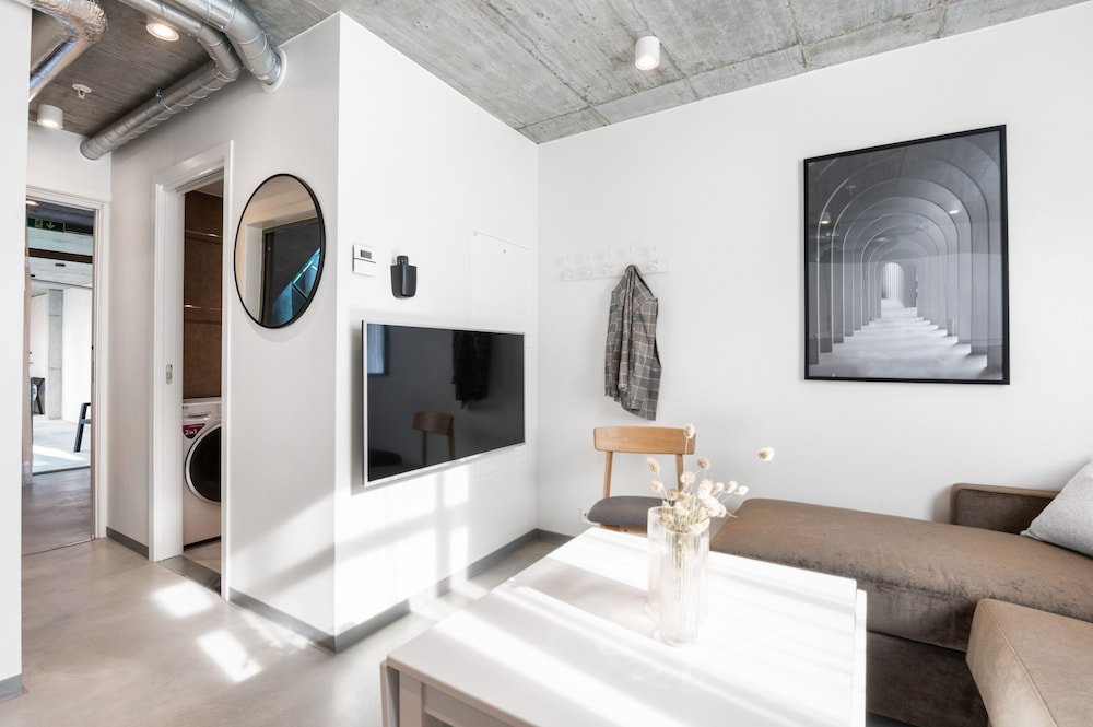 systra hotel apartments sj holt