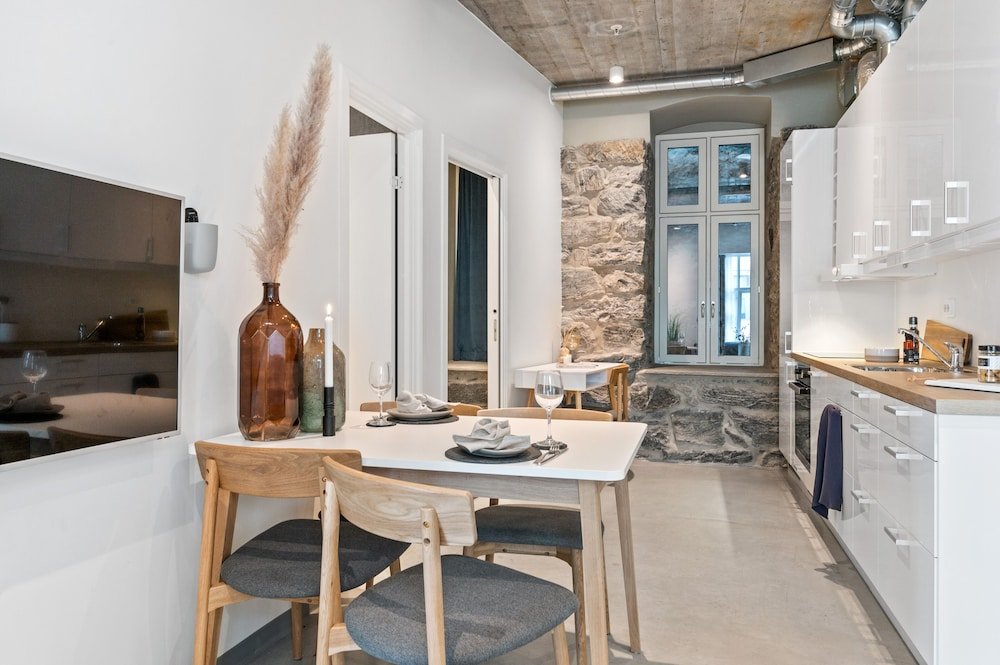 systra hotel apartments sj holt