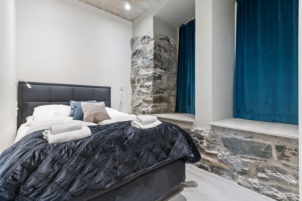 systra hotel apartments sj holt