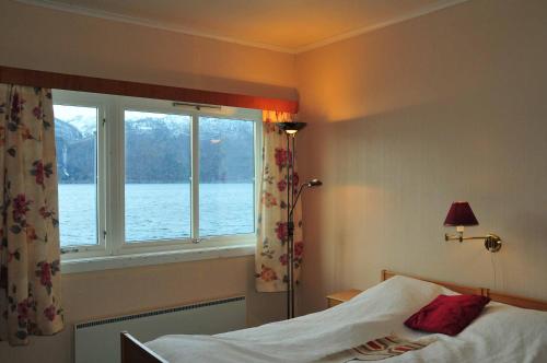 Sognefjord Guesthotel,Vangsnes>>Hermansverk,1 star