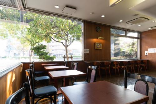 nawa plaza hotel