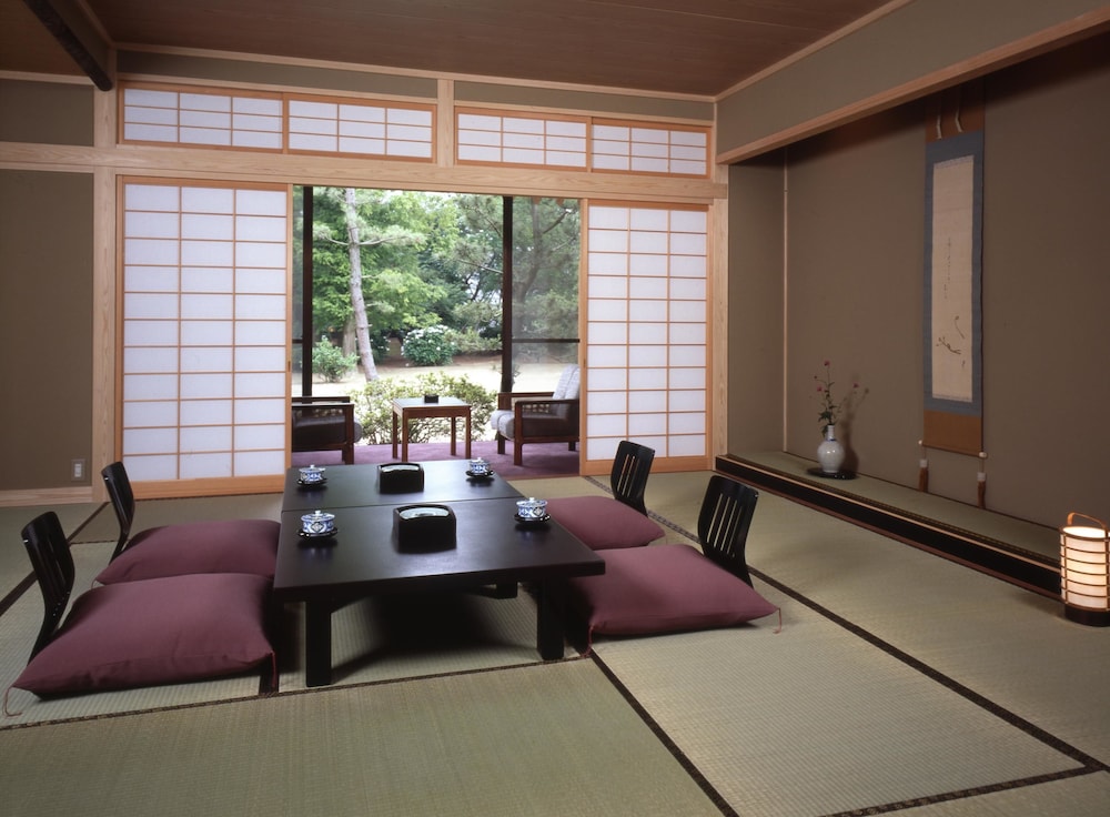 ikuji onsen tanakaya