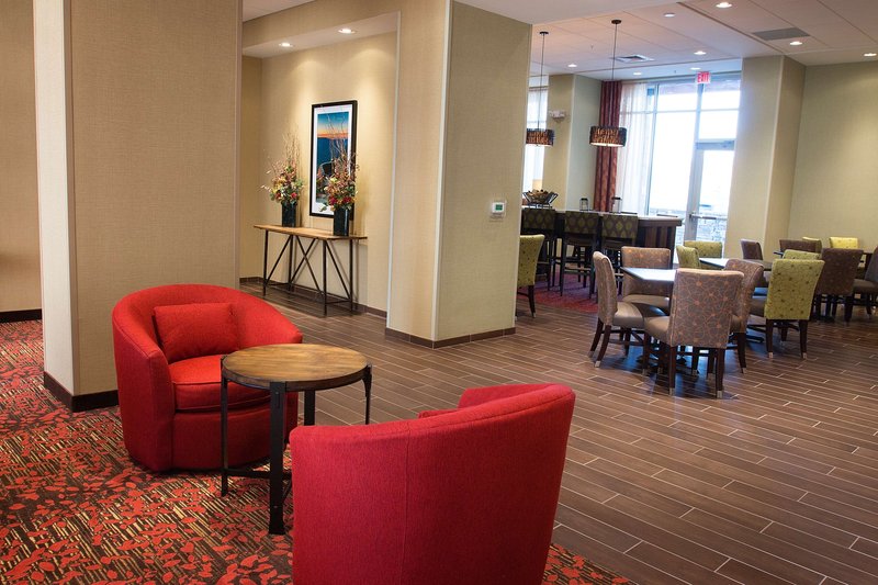 hampton inn and suites boone