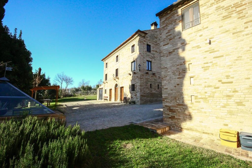I Sassi Di San Giuseppe,Fermo Province>>Civitanova Marche,3 star