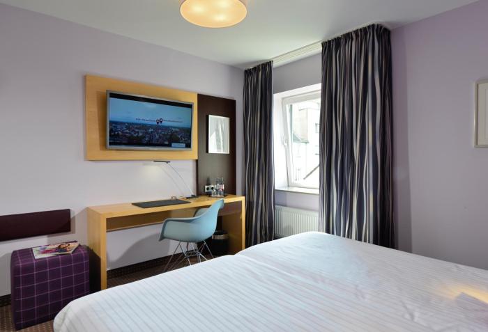 hotel uhu garni koln