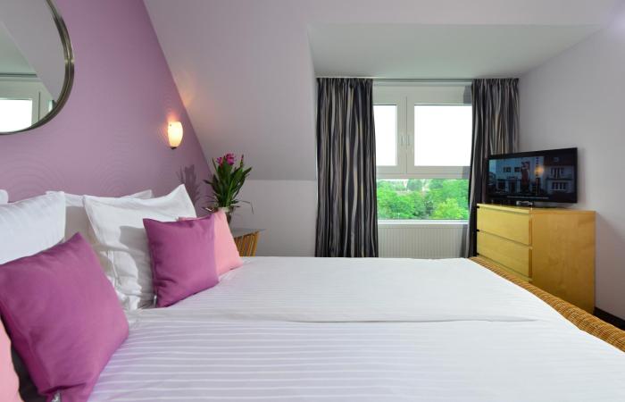 hotel uhu garni koln