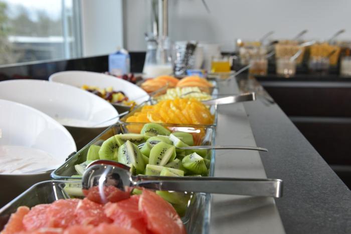 hotel uhu garni koln