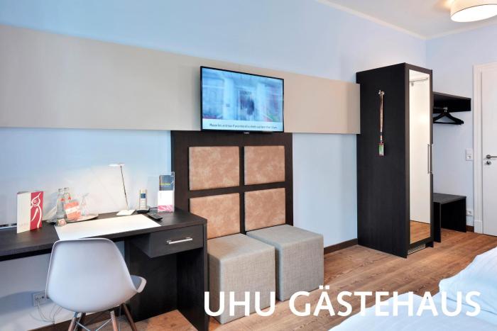 hotel uhu garni koln