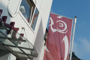 hotel uhu garni koln