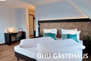 hotel uhu garni koln