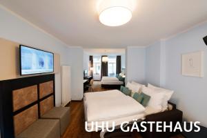 hotel uhu garni koln