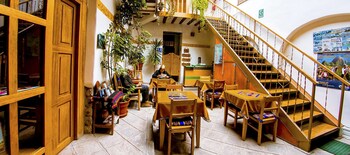 hostal el grial