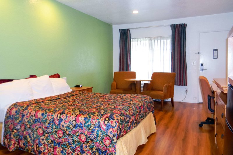 rodeway inn alameda oakland
