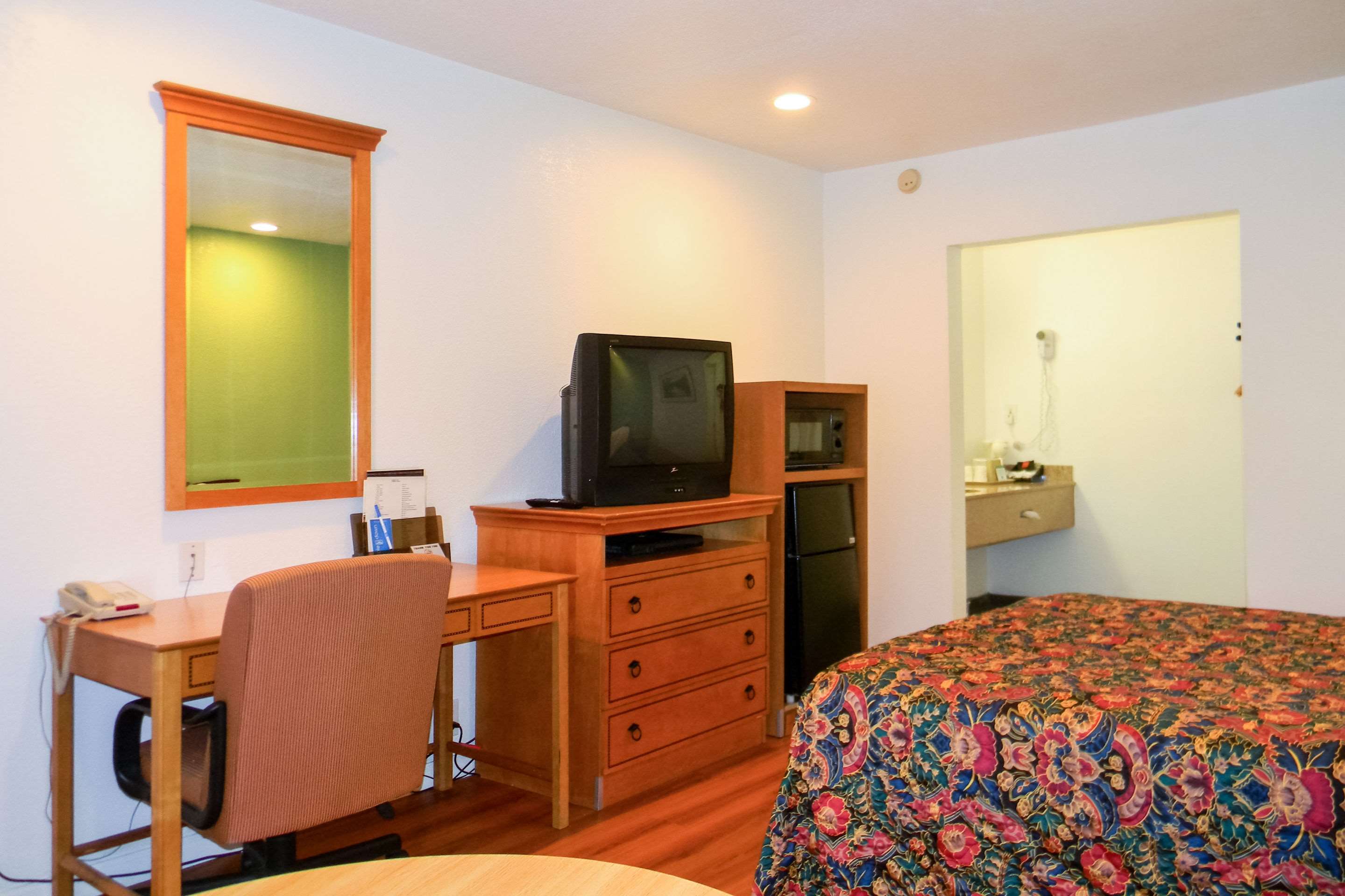 rodeway inn alameda oakland