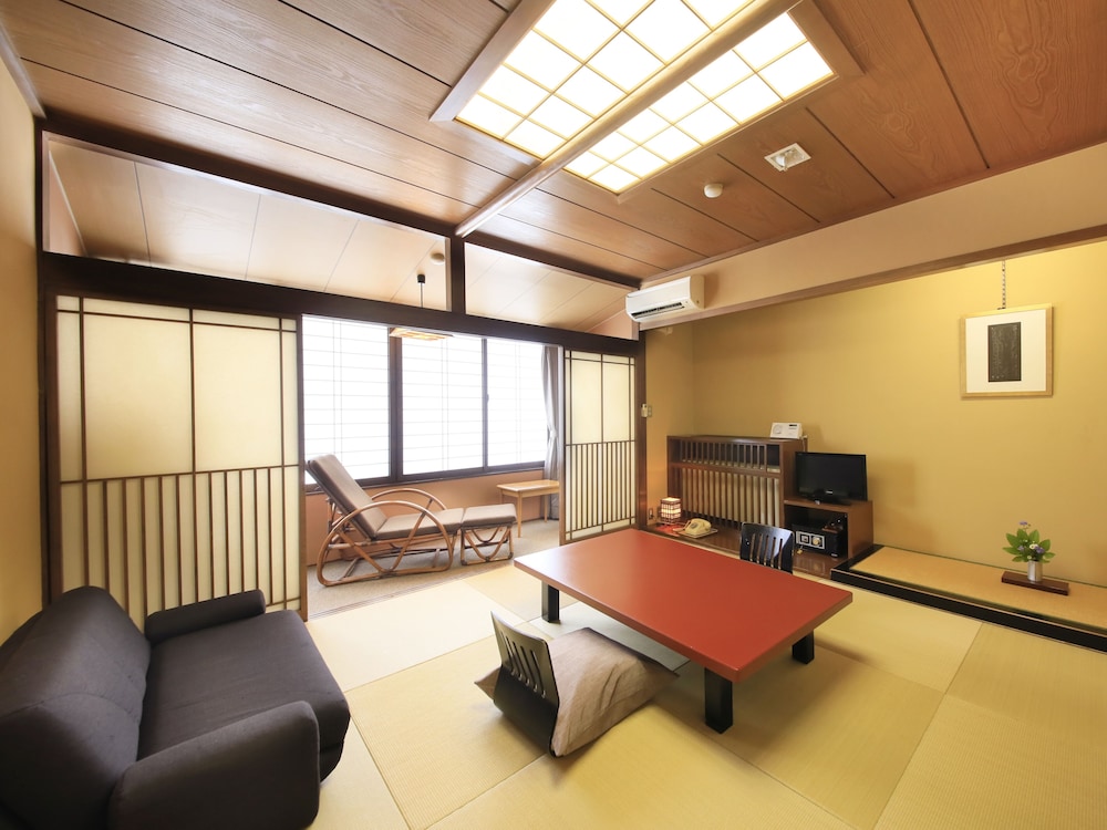 kaminoyama