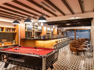 dang derm in the park khaosan