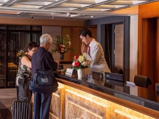 dang derm in the park khaosan