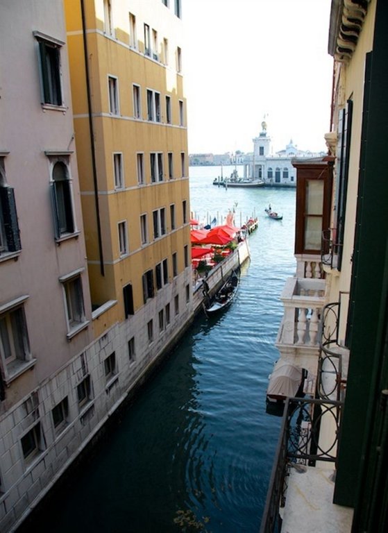 corte barozzi venice suites