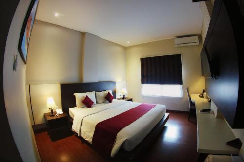 sutan raja guest house