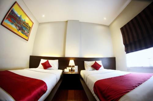 sutan raja guest house