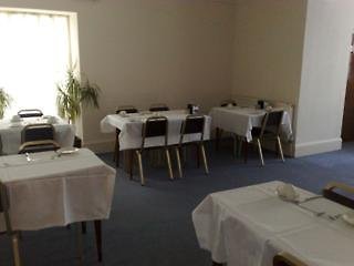 Central Hotel,Cricklewood>>Barnet,3 star