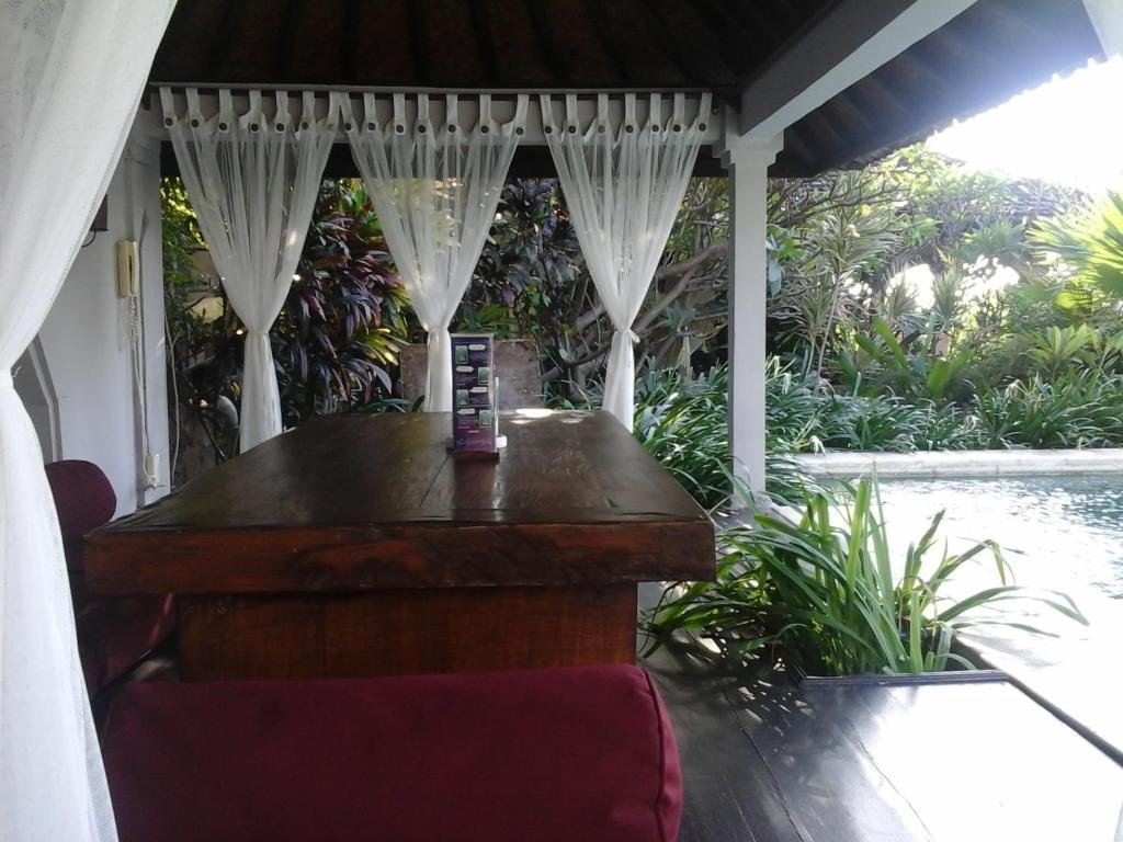 Baliku Dive Resort,Amed>>Abang,3 star